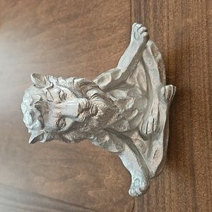 Lion yoga pose statue